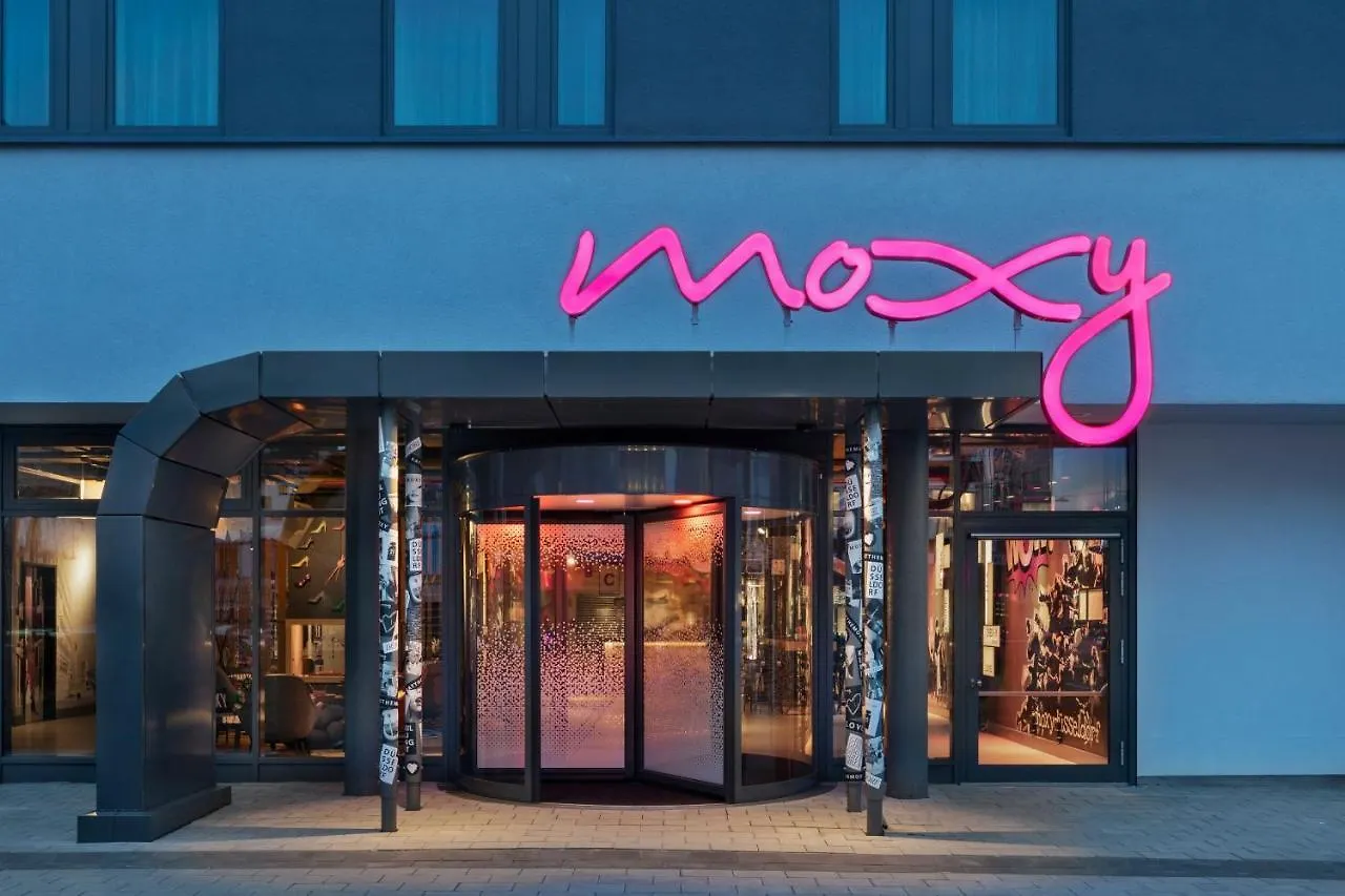 *** Hotel Moxy Duesseldorf City Germany